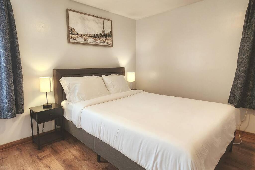 Urban Oasis At Falls 3 Beds Slips 6 ナイアガラフォールズ エクステリア 写真